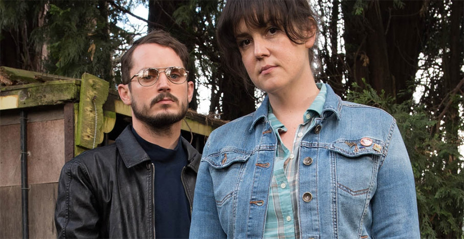 Elijah Wood and Melanie Lynskey in I Don't feel at Home in This World Anymore