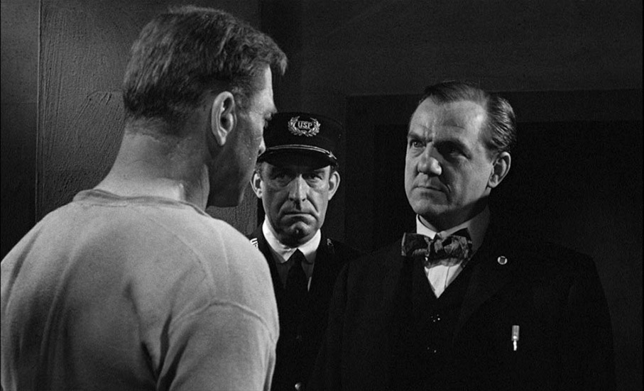 Karl Malden as warden Shoemaker