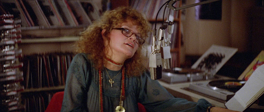 Eileen Brennan as Mother