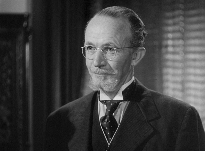 Walter Brennan in Hangmen Also Die