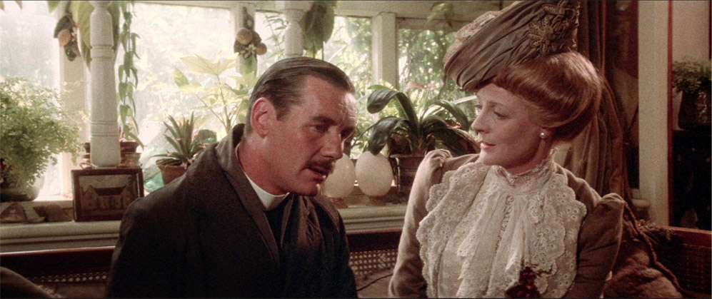 Fortescue and Lady Isabel Ames (Maggie Smith)
