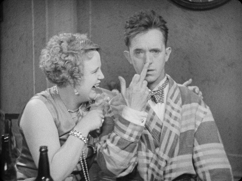 A bemused Stan accendentally entertains the ladies in We Faw Down