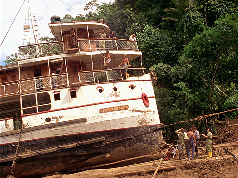 Filming Fitzcarraldo in Burder of Dreams